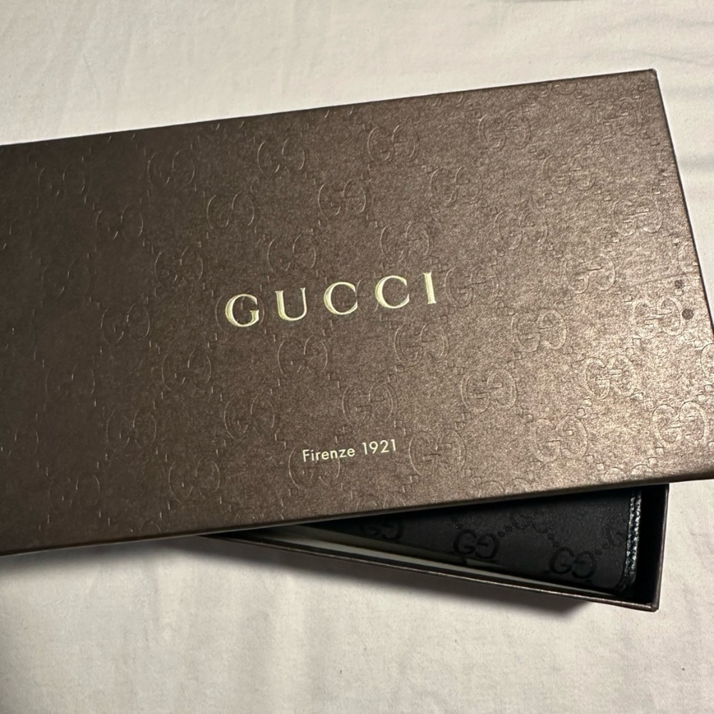 Gucci wallet